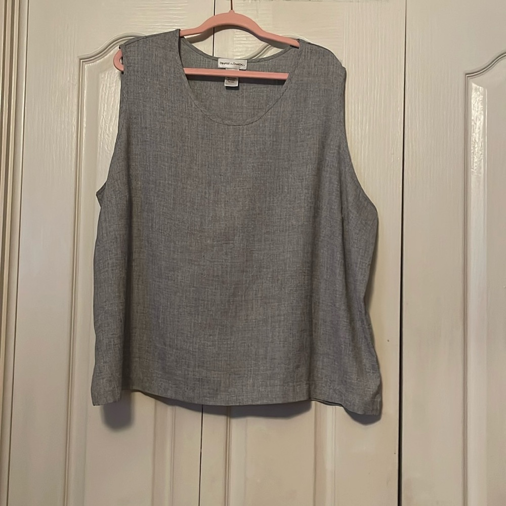 Draper’s & Damon’s Two Piece Grey Set